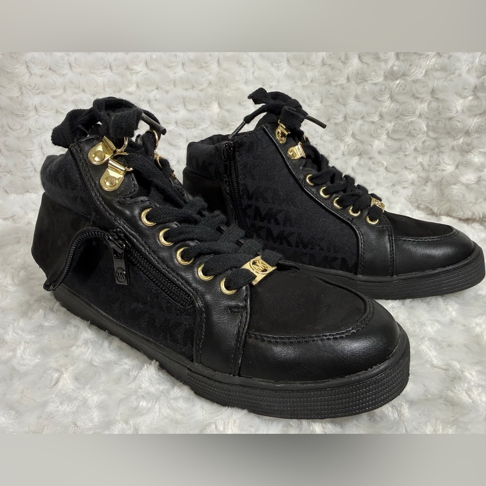 MICHAEL Michael Kors Katrina2 High-Top Black w/ Gold Size 4 Sneakers NWOT